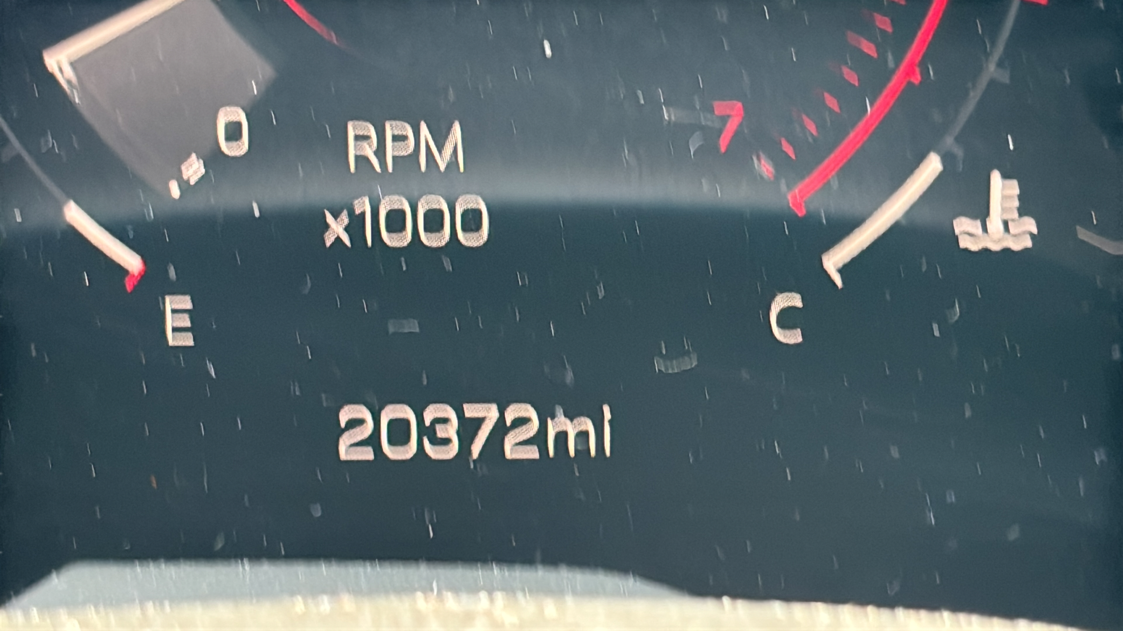 Used 2025 GMC Yukon XL AT4 AWD/4WD image 25