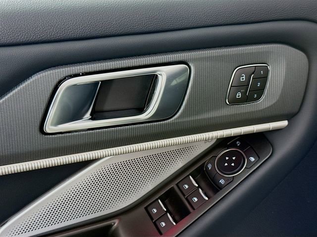 New 2026 Ford Explorer ST w/ Sun And Sound Package image 18