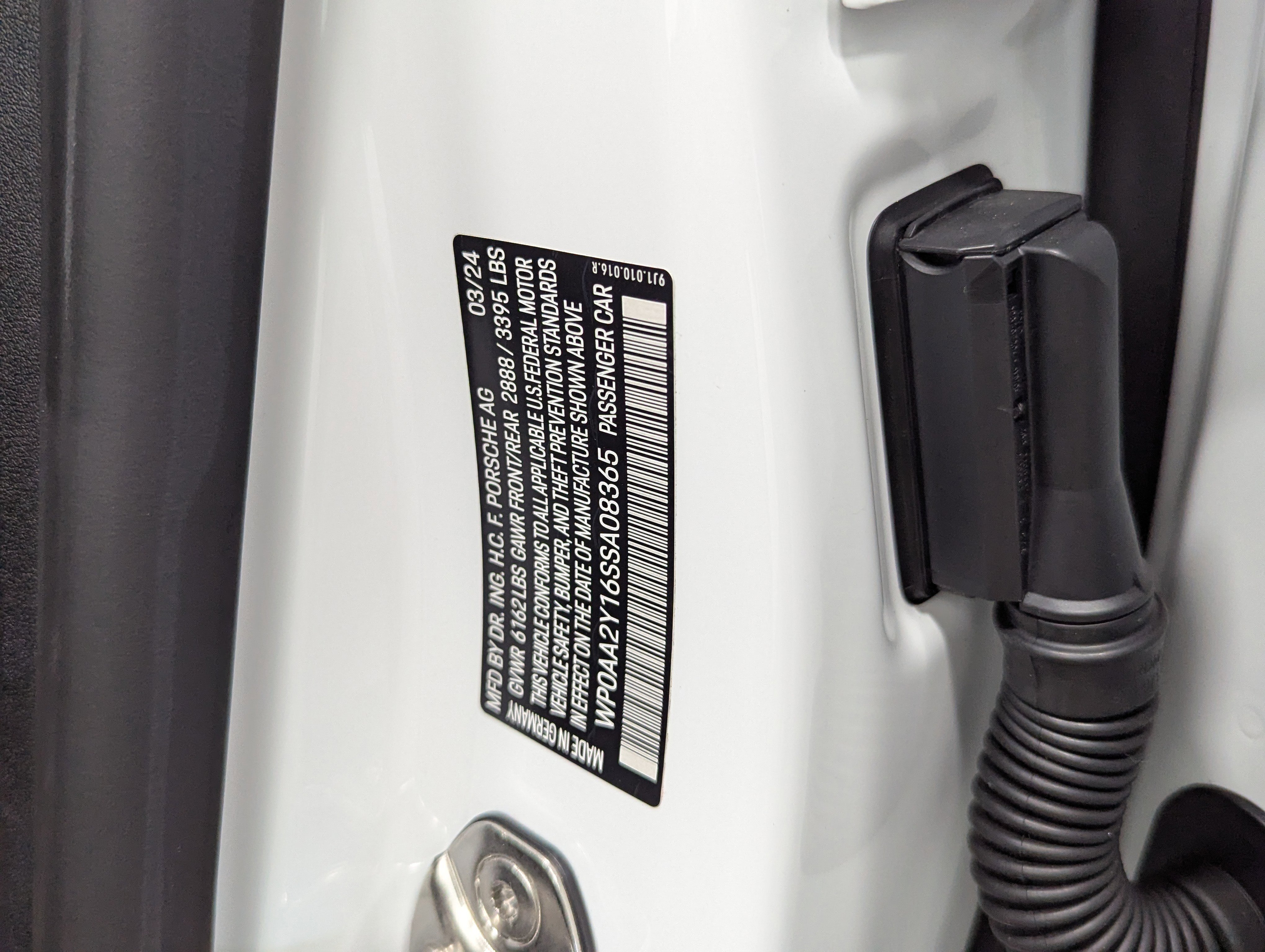 Used 2025 Porsche Taycan image 42