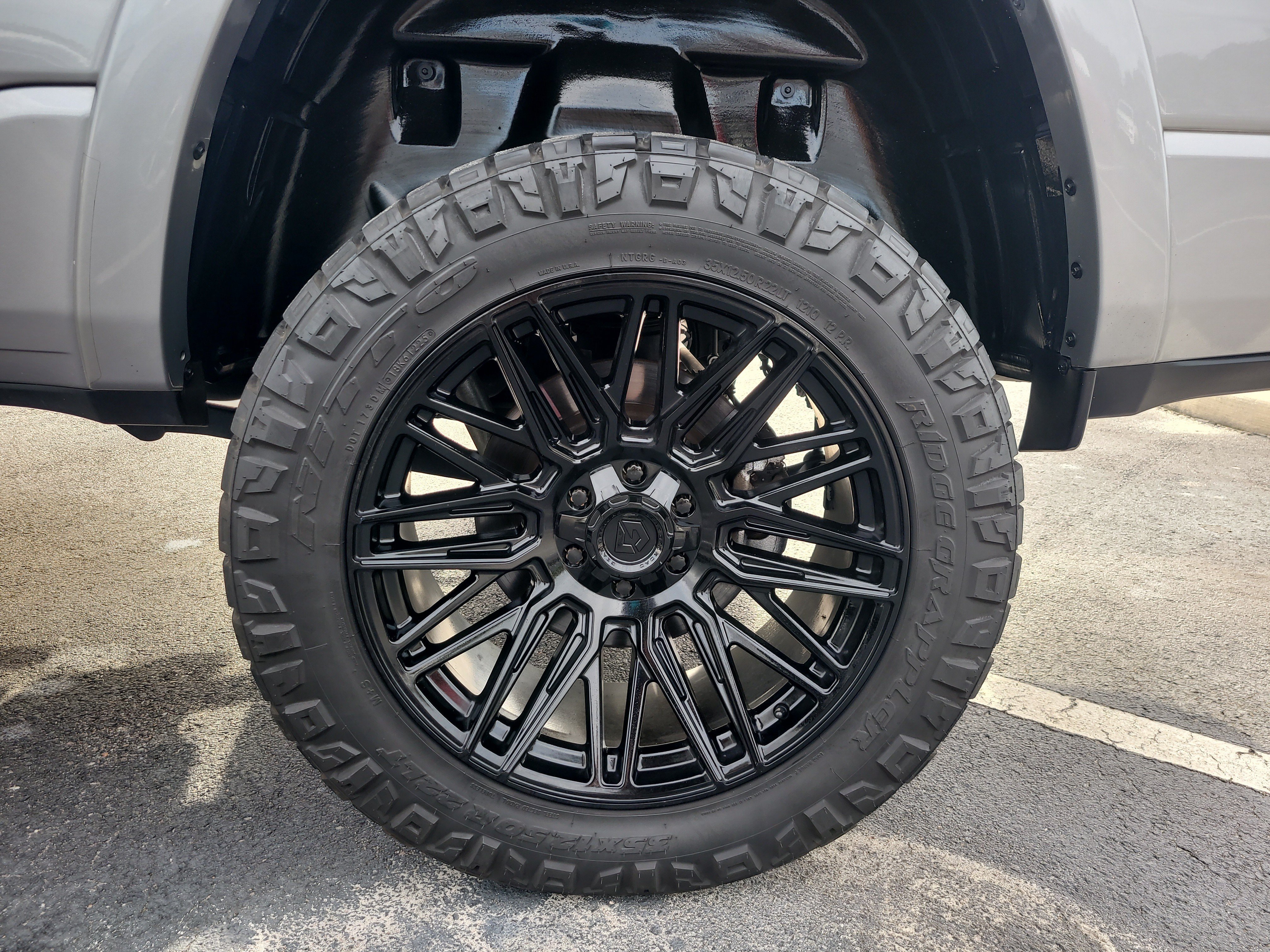 Used 2021 RAM 1500 Limited RWD image 9