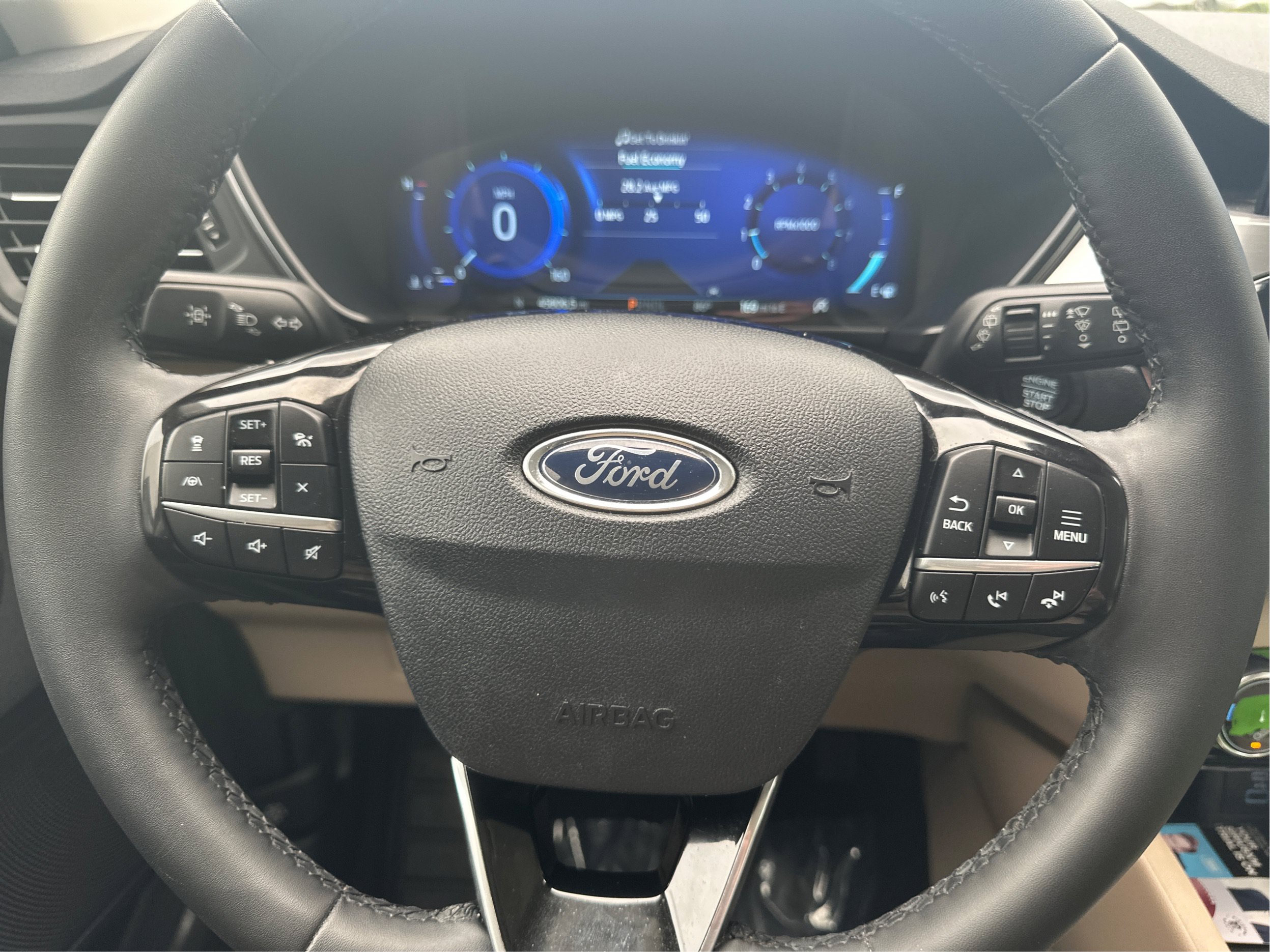 Used 2022 Ford Escape Titanium AWD/4WD image 21