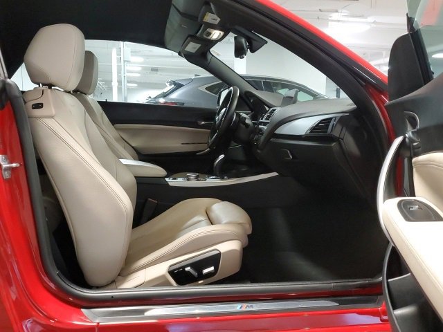 Used 2017 BMW 230i xDrive Convertible image 25