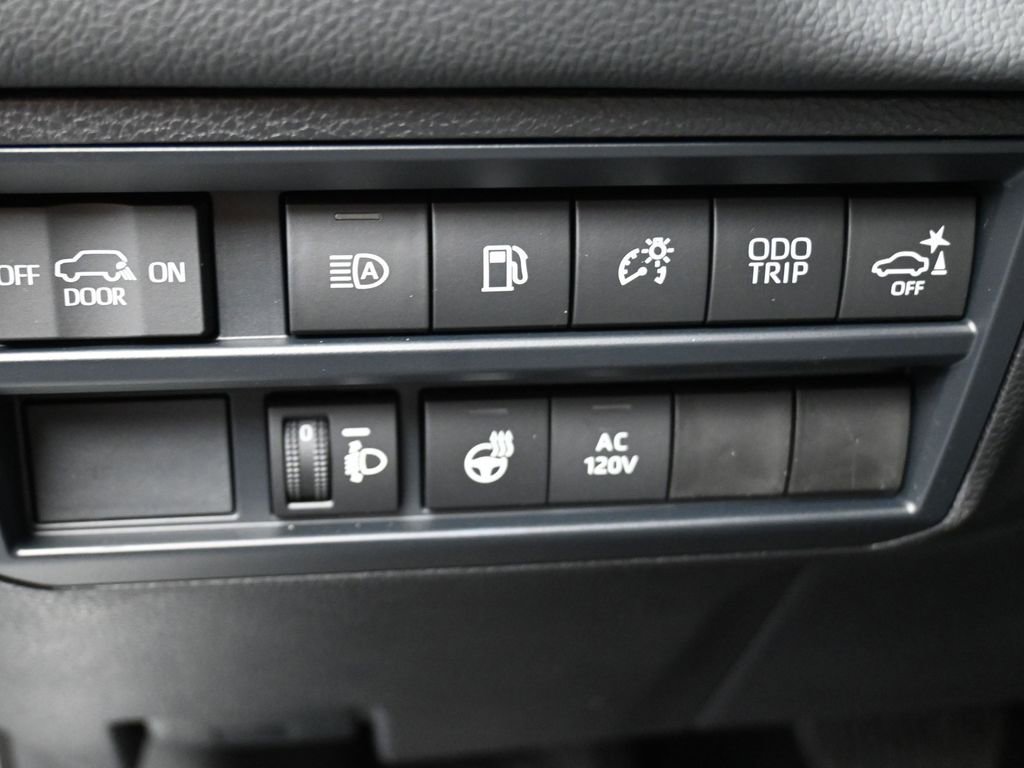 Used 2026 Toyota Sequoia Limited AWD/4WD image 13