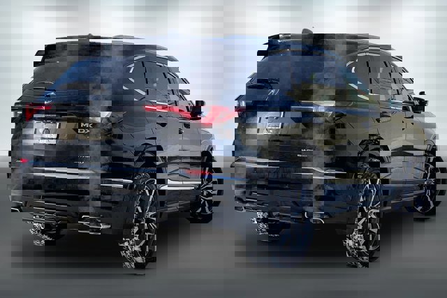 Used 2023 Acura MDX SH-AWD w/ Technology Package image 13