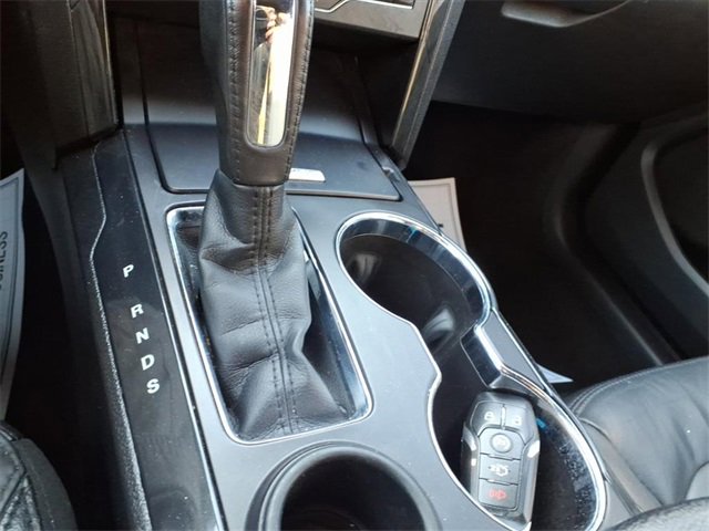 Used 2016 Ford Explorer XLT w/ Equipment Group 202A image 23