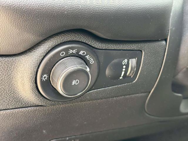 Used 2023 Dodge Durango R/T AWD/4WD image 22