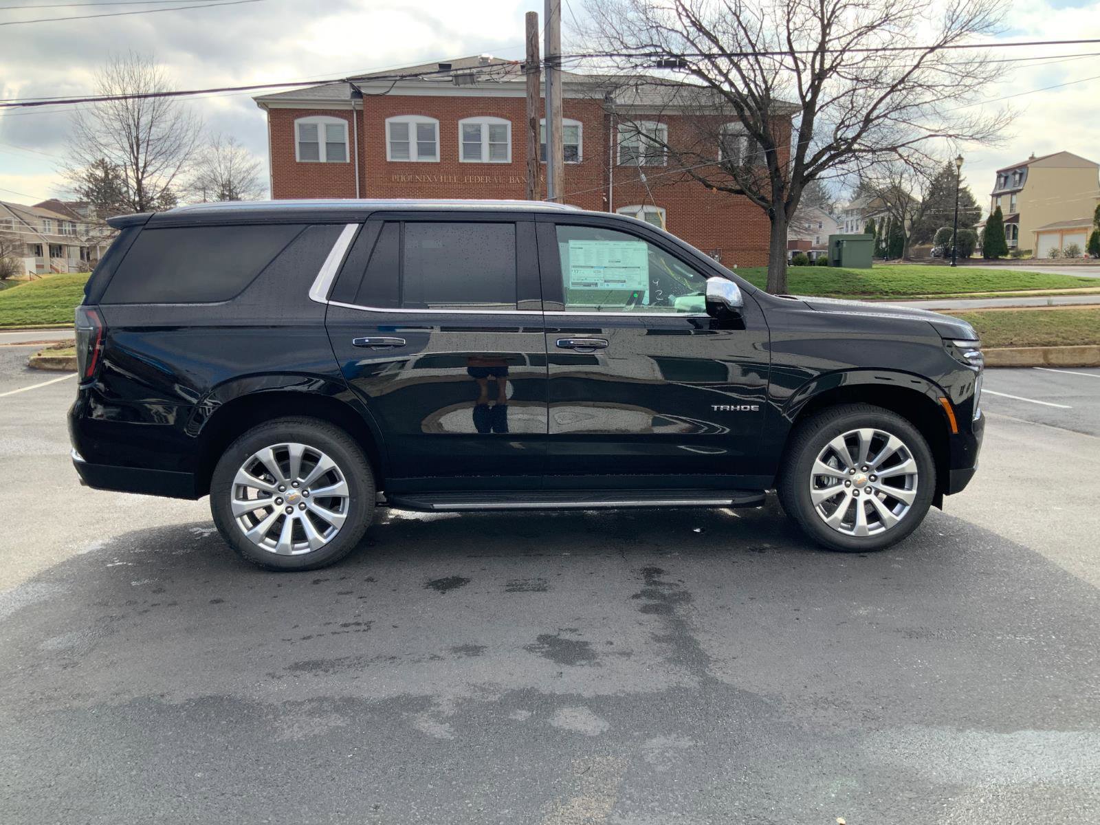 New 2026 Chevrolet Tahoe Premier w/ Sun And Tow Package AWD/4WD image 7