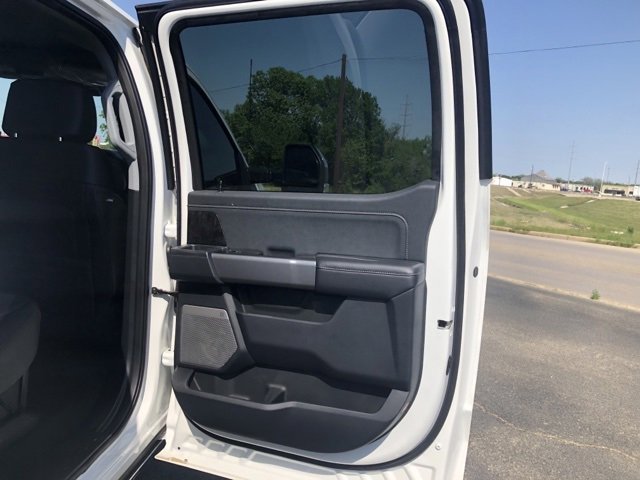 New 2025 Ford F350 Lariat w/ Lariat Ultimate Package image 13