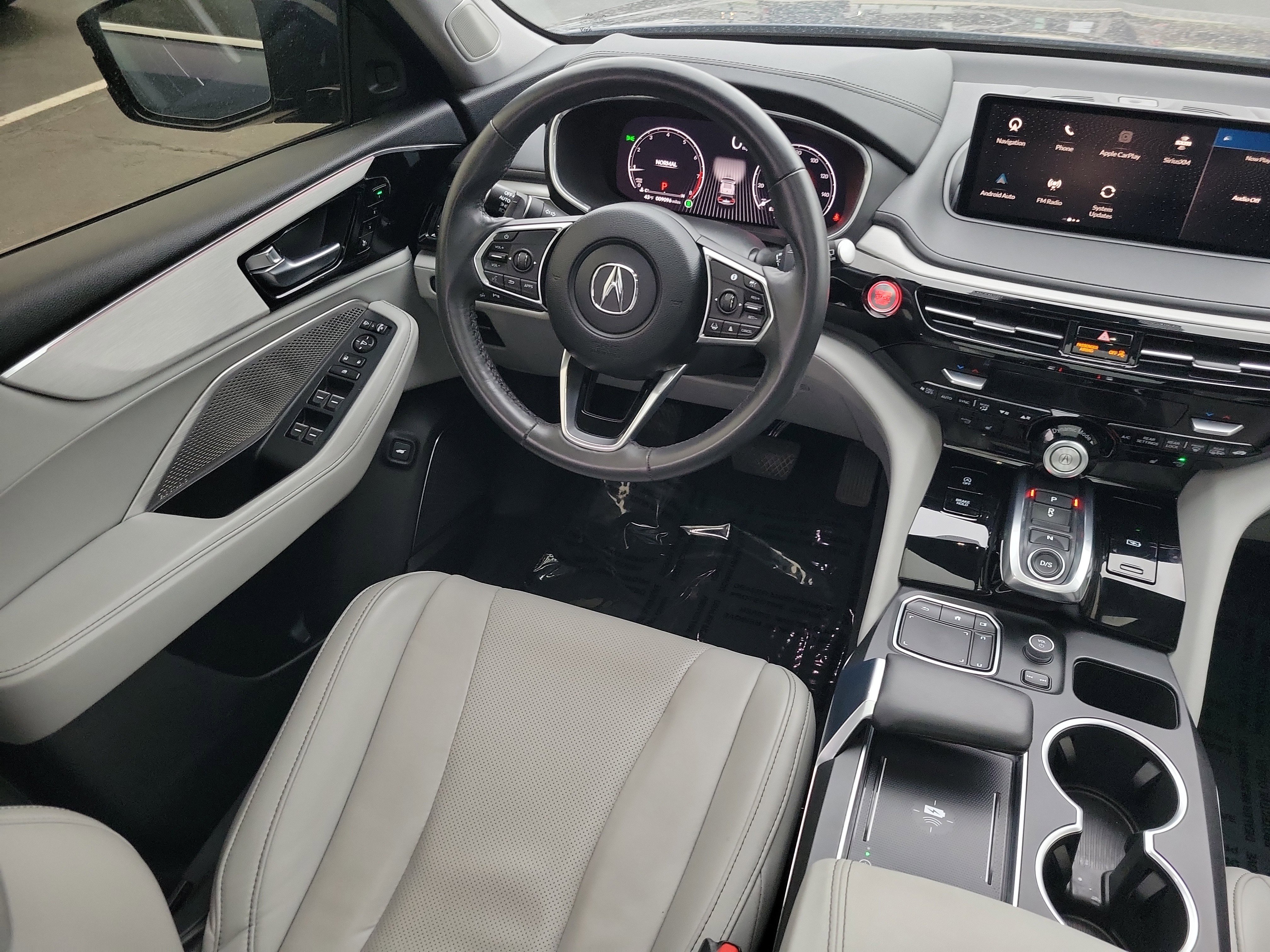 Used 2024 Acura MDX FWD w/ Technology Package image 17