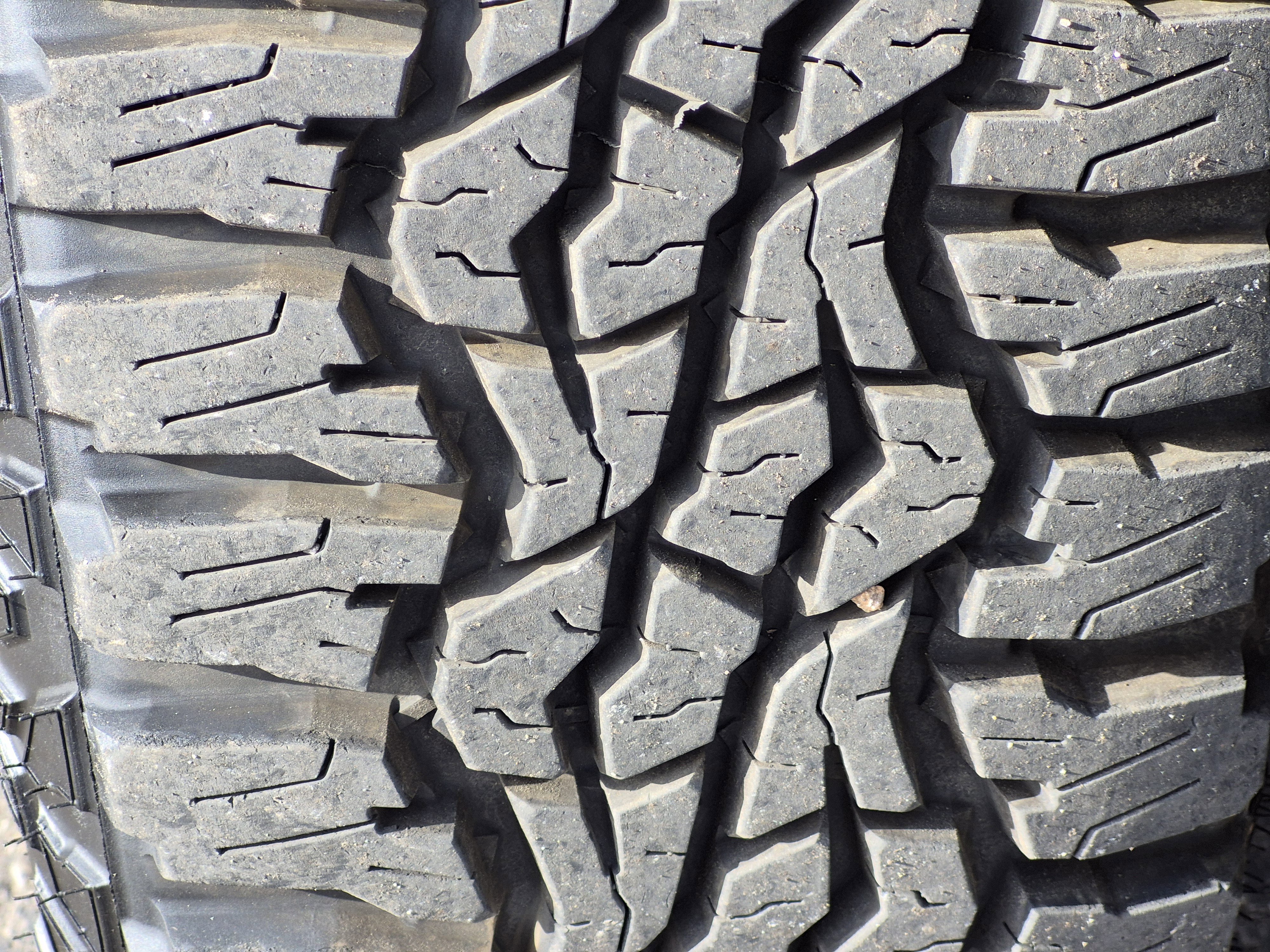 Used 2020 Chevrolet Silverado 2500 High Country w/ Technology Package image 12