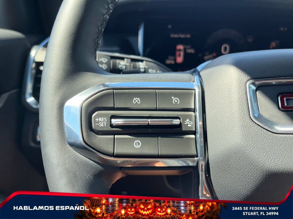 Used 2026 GMC Acadia Elevation w/ Elevation Premium Package FWD image 26
