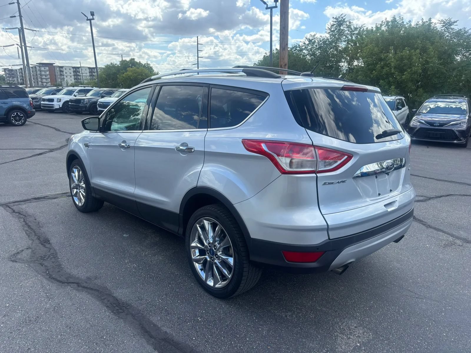 Used 2015 Ford Escape SE w/ SE Chrome Package AWD/4WD image 5