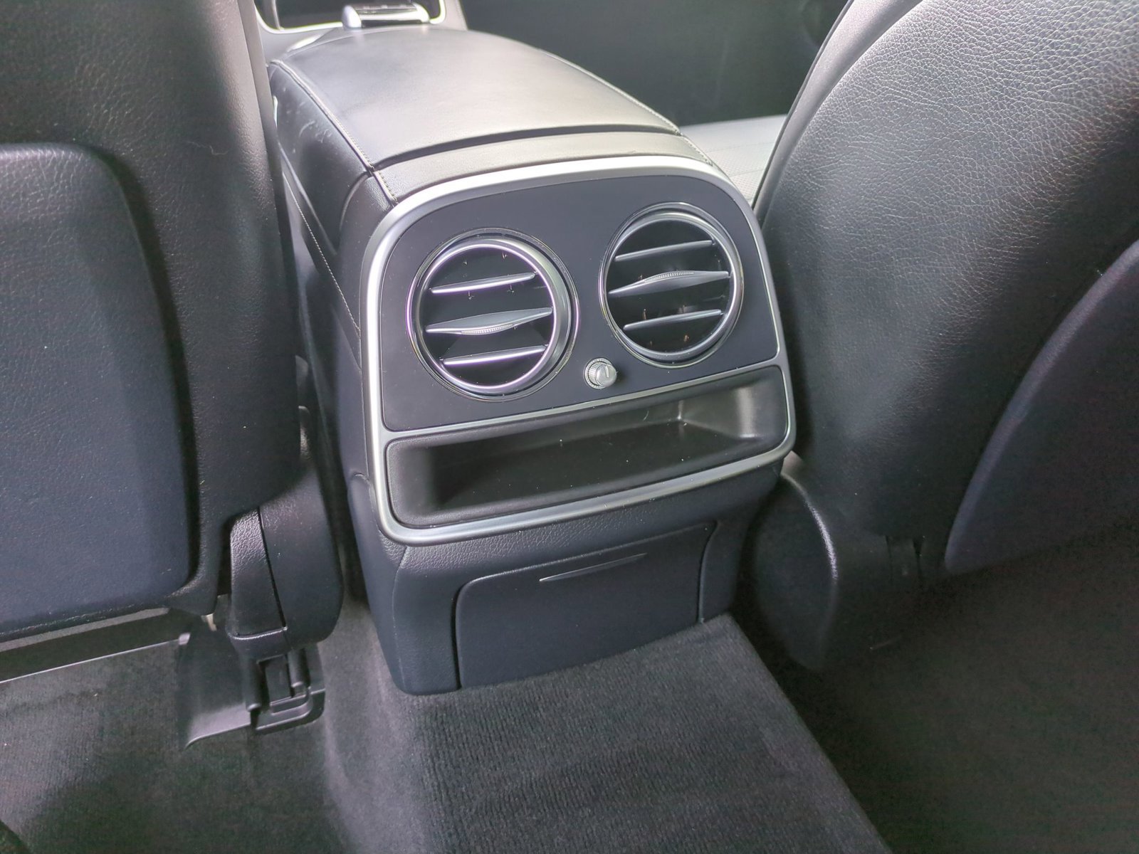 Used 2018 Mercedes-Benz S 560 4MATIC Sedan image 19