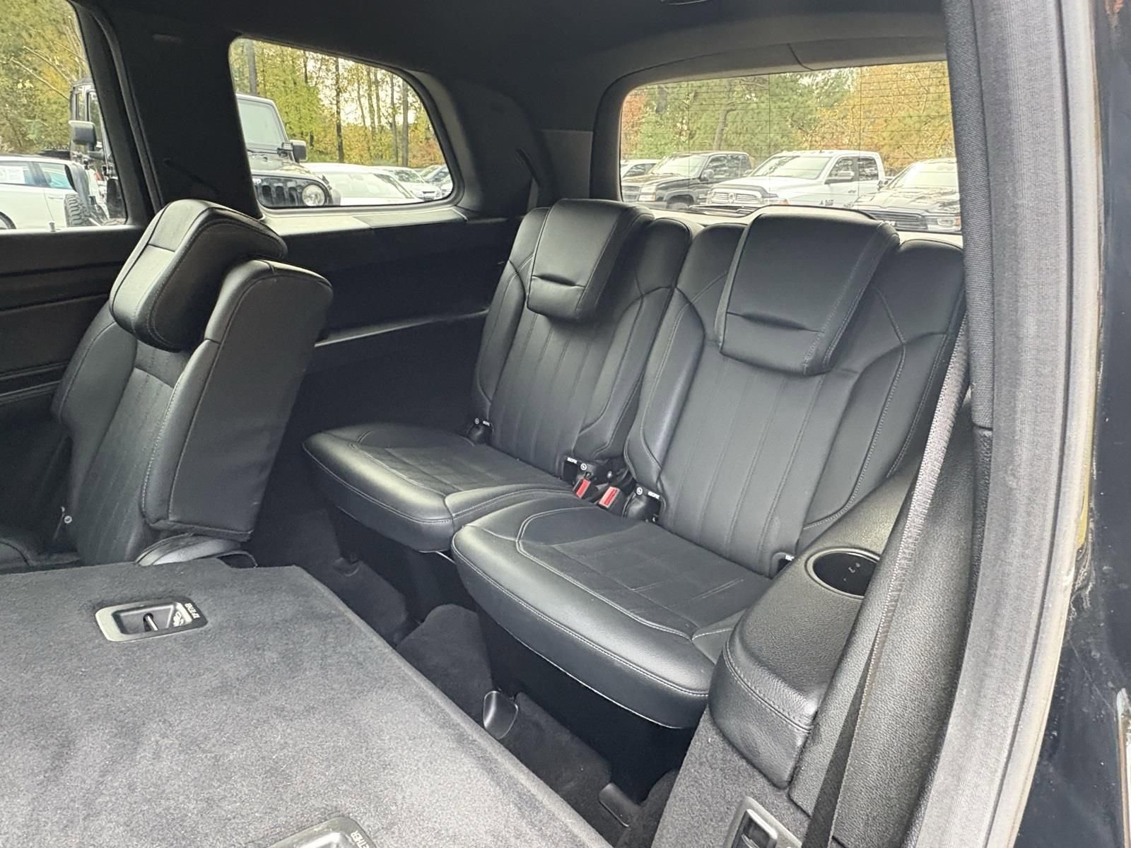 Used 2019 Mercedes-Benz GLS 450 4MATIC image 28