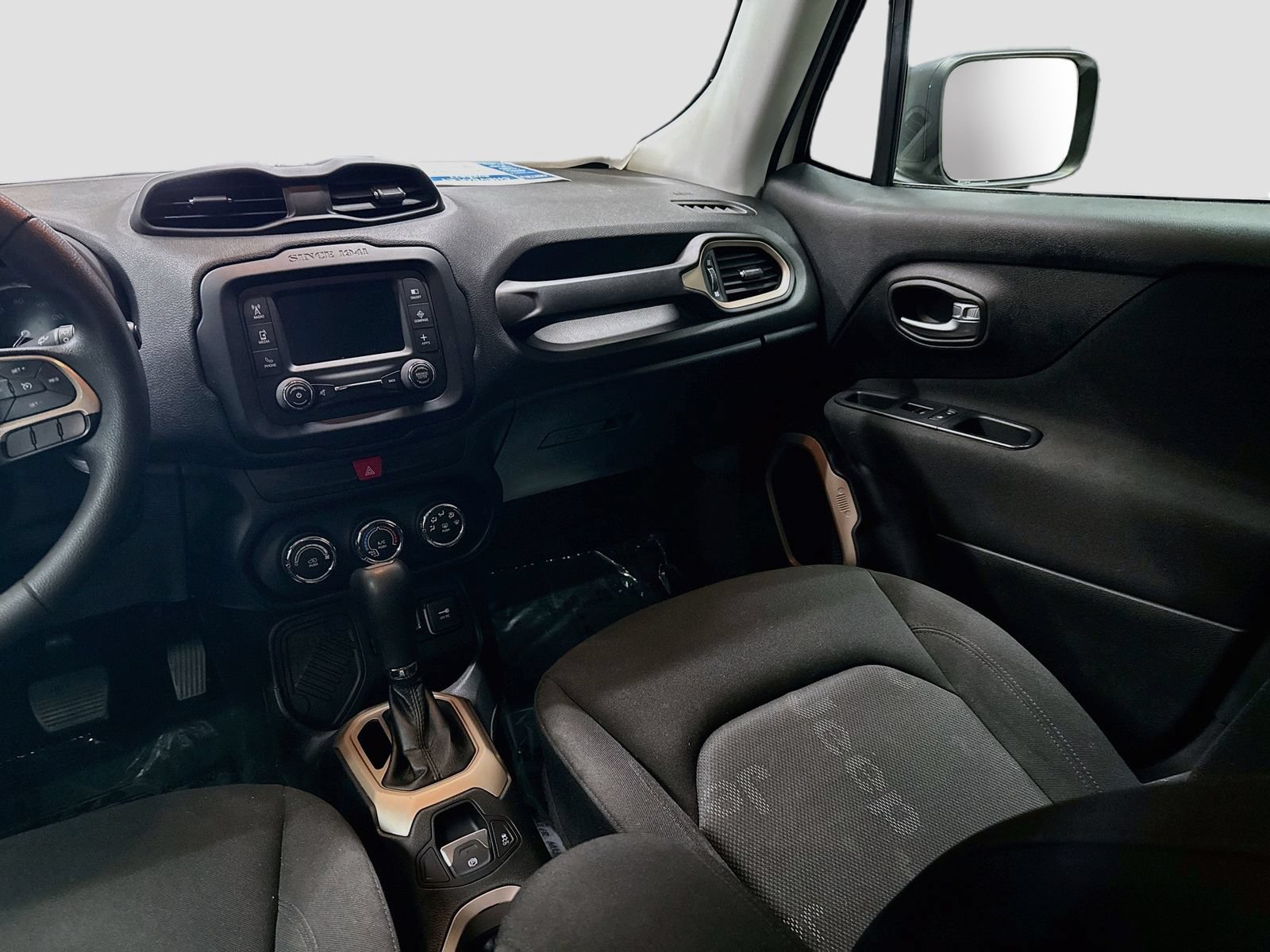 Used 2016 Jeep Renegade Sport w/ Power & Air Group FWD image 25