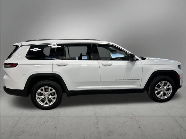Used 2023 Jeep Grand Cherokee L Limited AWD/4WD image 6
