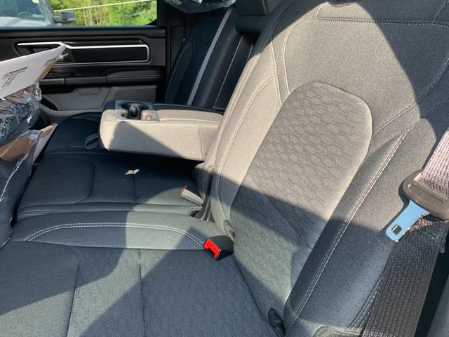 New 2027 RAM 1500 4x4 Crew Cab image 13