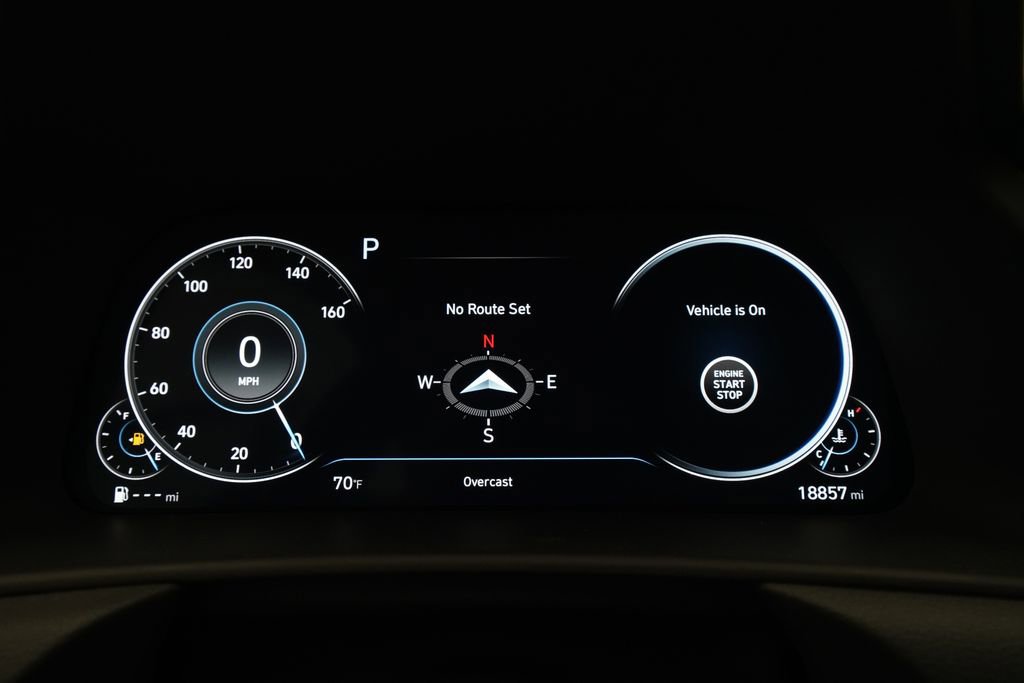 Used 2023 Hyundai Sonata SEL w/ Convenience Package image 2