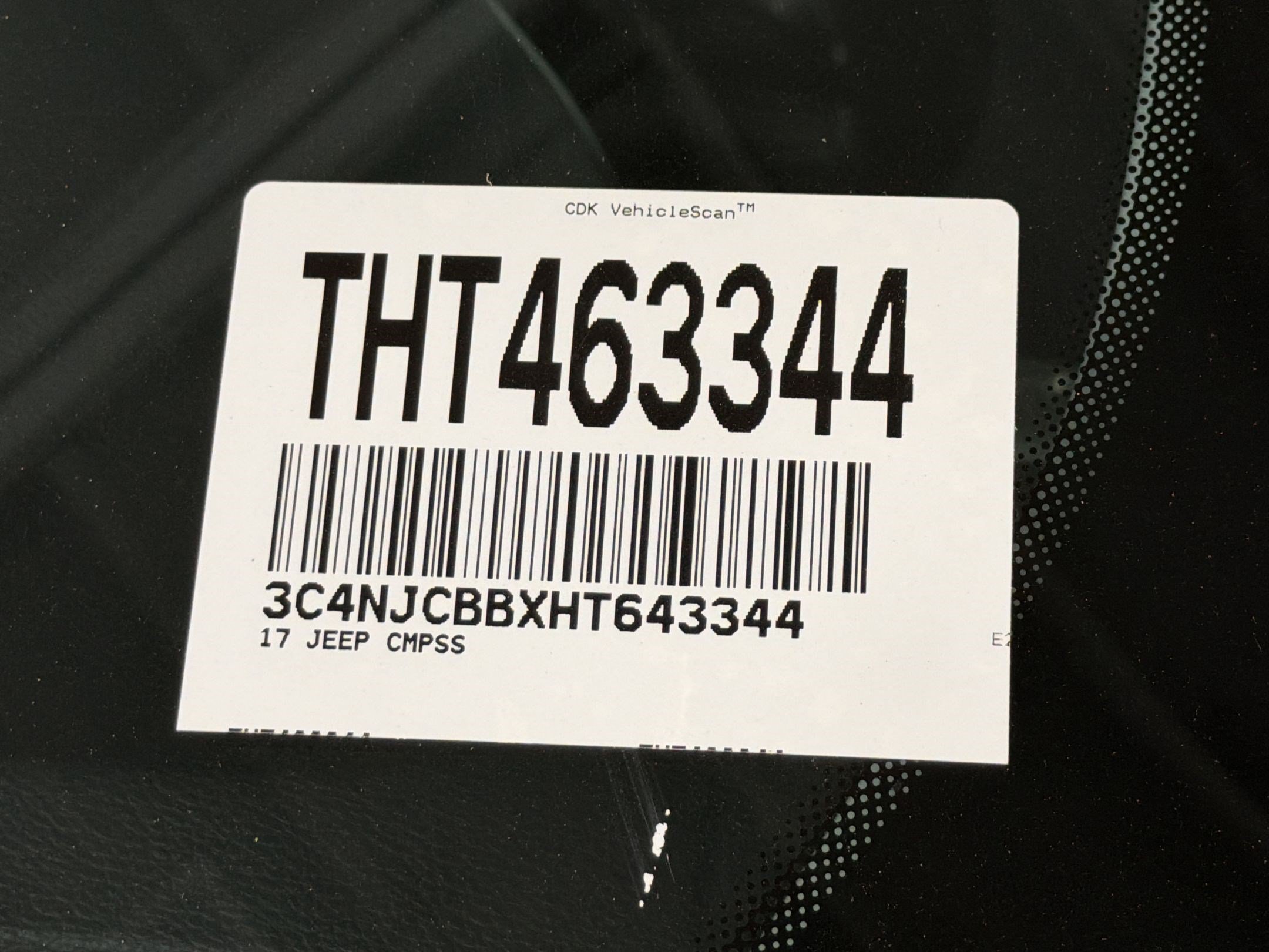Used 2017 Jeep Compass Latitude w/ Safe & Security Group FWD image 19