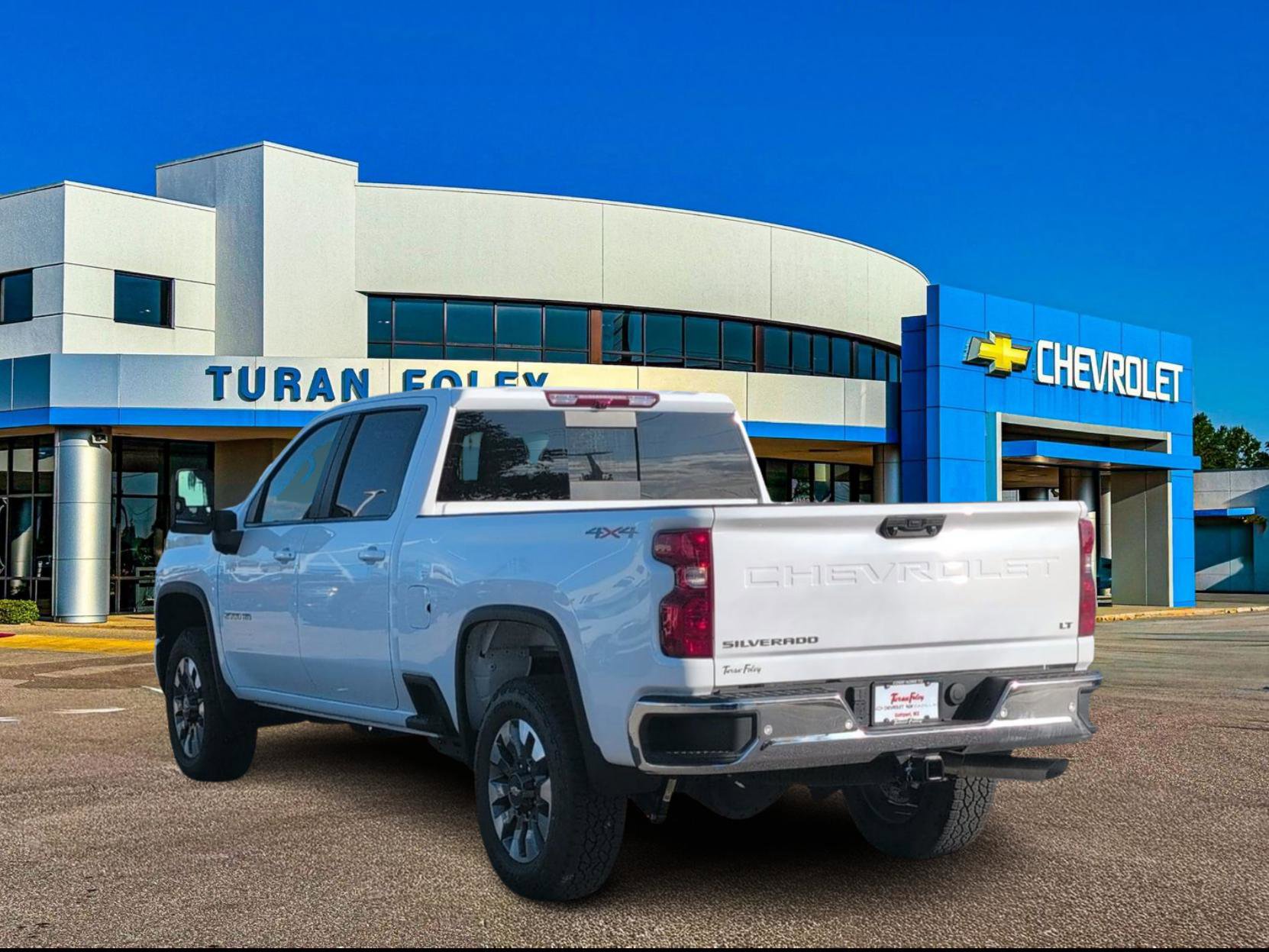 New 2026 Chevrolet Silverado 2500 LT image 3