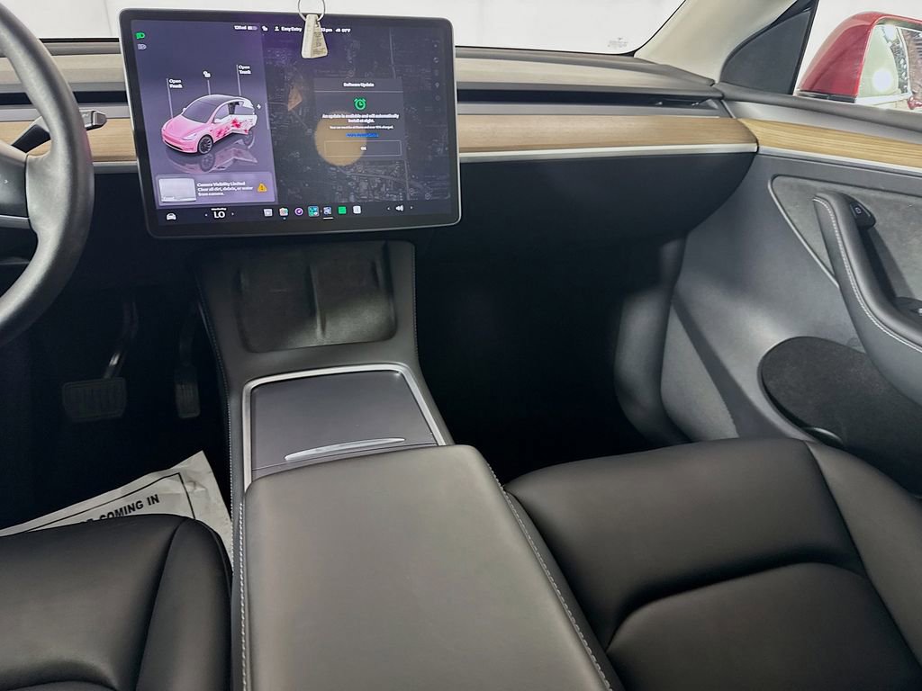 Used 2023 Tesla Model Y Long Range AWD/4WD image 25