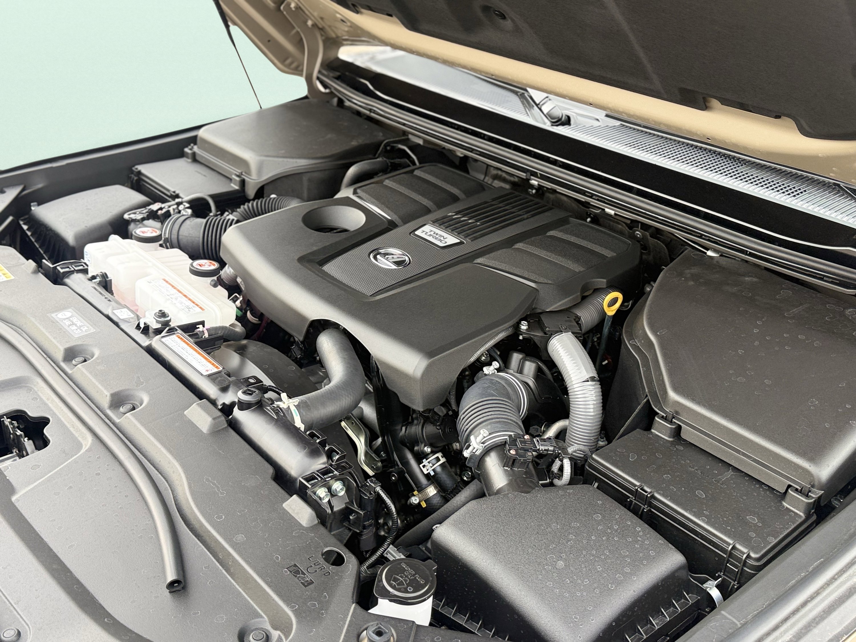 Used 2025 Lexus GX 550 image 30