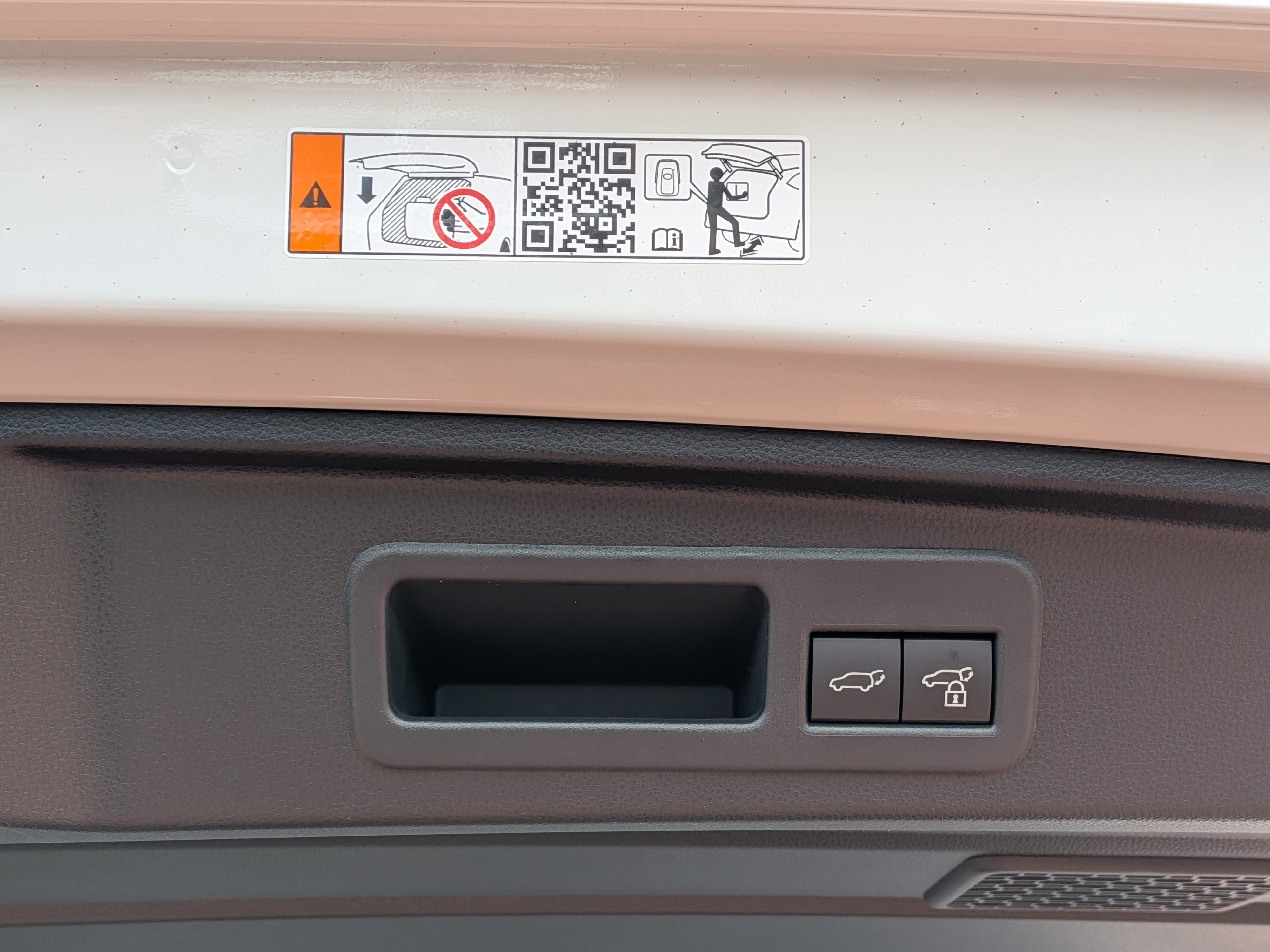 New 2025 Toyota 4Runner TRD Off-Road Premium image 17