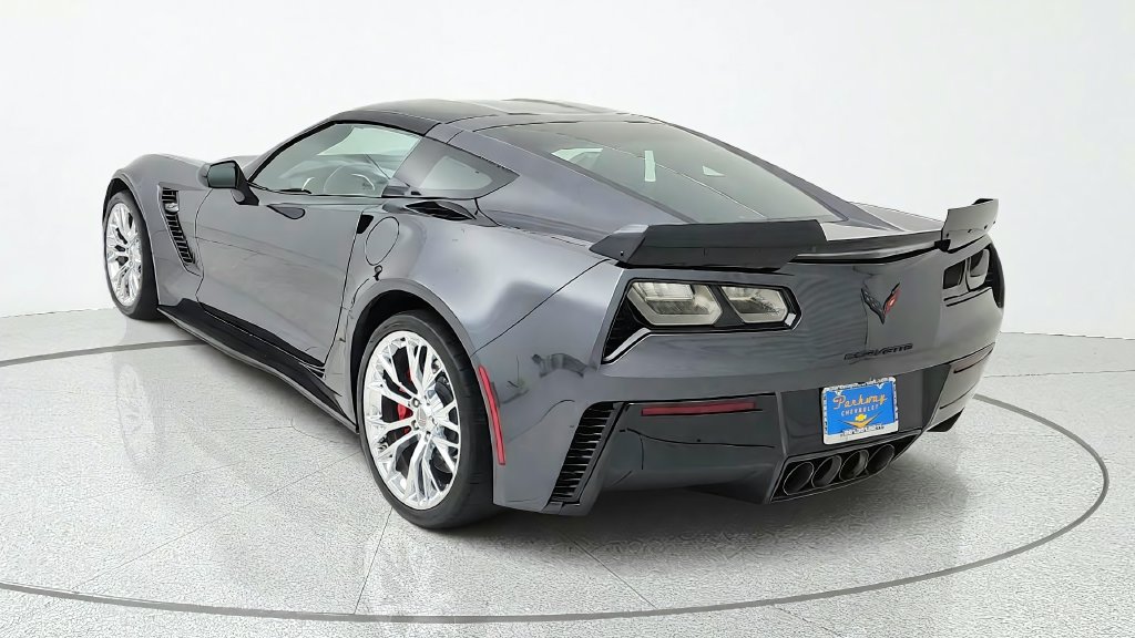 Used 2017 Chevrolet Corvette Z06 RWD image 5
