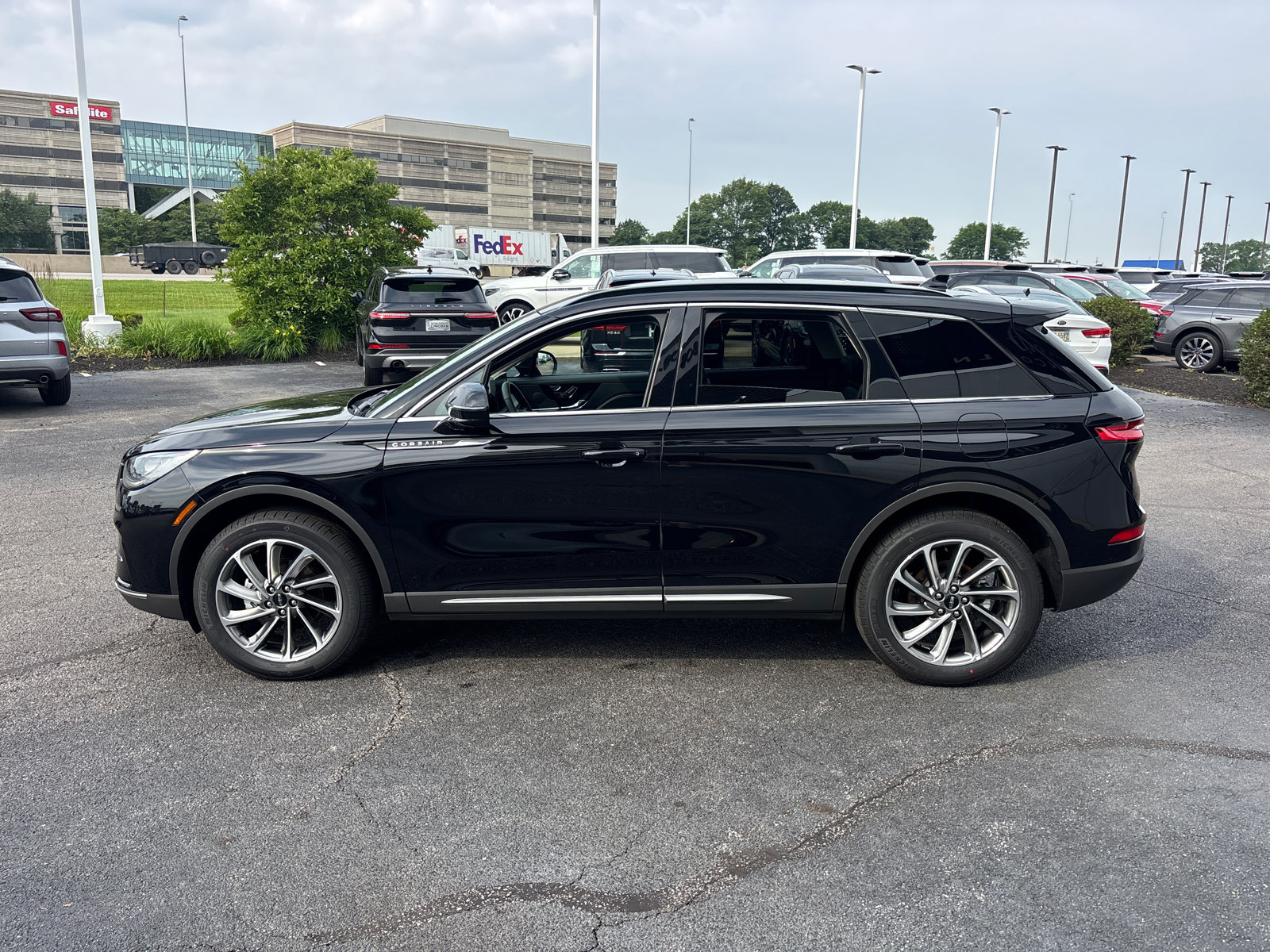 New 2026 Lincoln Corsair Premiere AWD/4WD image 4
