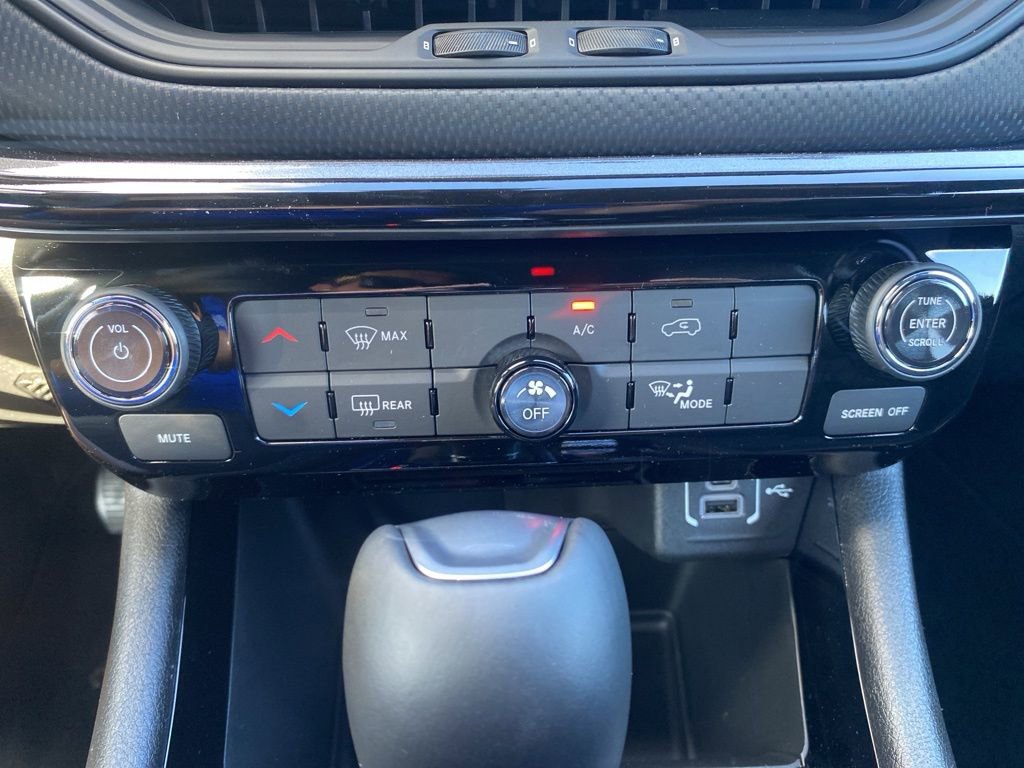 New 2026 Jeep Compass Latitude image 27