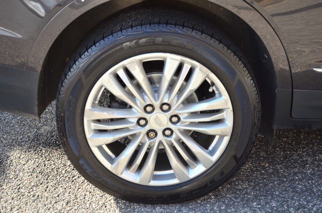 Used 2019 Cadillac XT5 Premium Luxury image 11