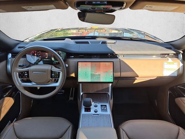 New 2027 Land Rover Range Rover Long Wheelbase SE AWD/4WD image 22
