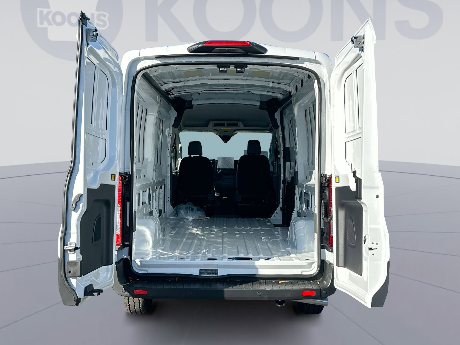 New 2026 Ford Transit 250 148 Medium Roof RWD image 33