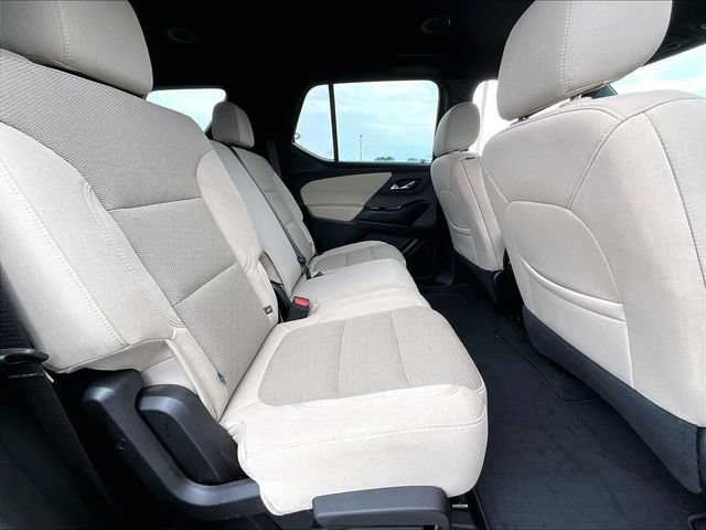 Used 2023 Chevrolet Traverse LS w/ Midnight/Sport Edition FWD image 16