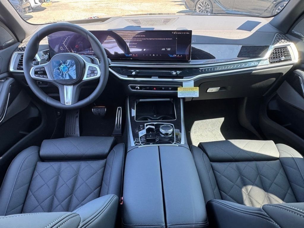 Used 2026 BMW X5 sDrive40i w/ M Sport Package image 29