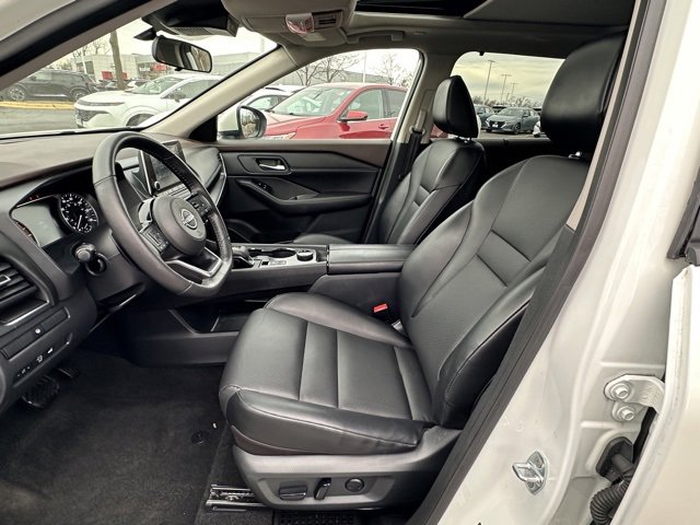 Certified 2023 Nissan Rogue SV w/ SV Premium B Package image 24