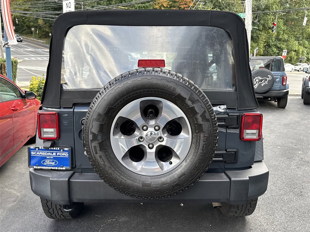 Used 2017 Jeep Wrangler Unlimited Sport w/ Connectivity Group image 5