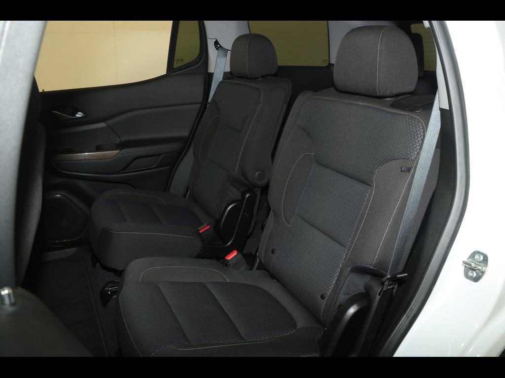 Used 2023 GMC Acadia SLE w/ Driver Convenience Package image 27