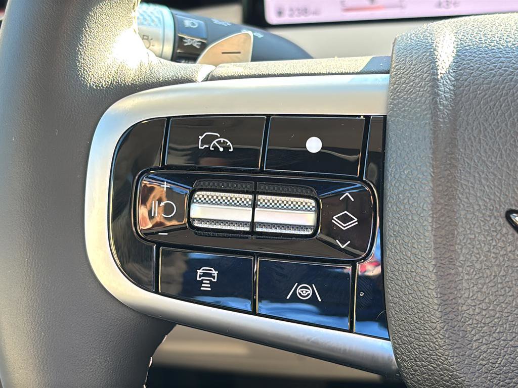 Certified 2026 Genesis GV70 2.5T image 26