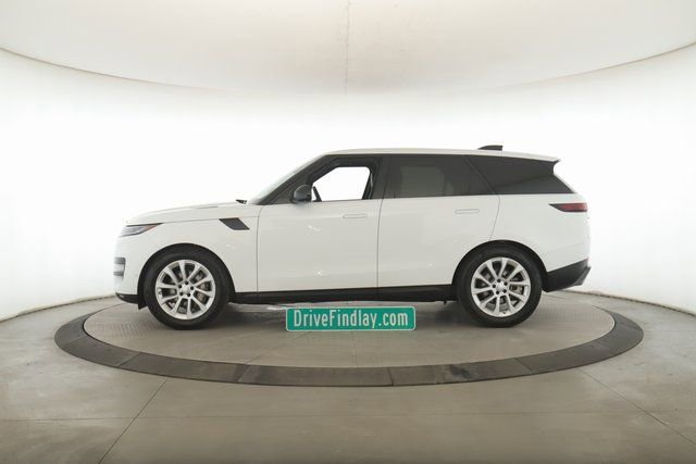 Used 2025 Land Rover Range Rover Sport SE image 9