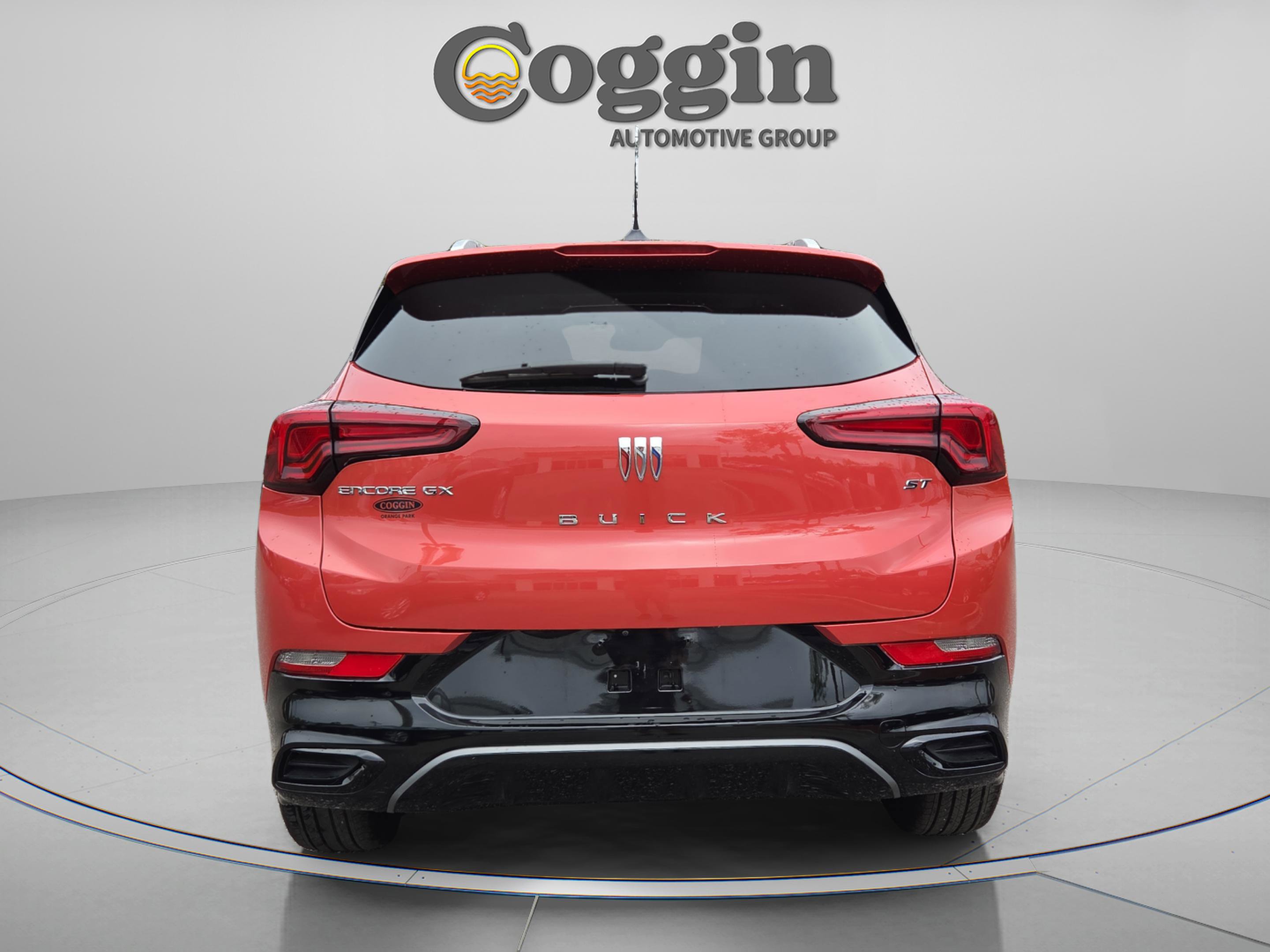 Used 2024 Buick Encore GX Sport Touring w/ Experience Buick Package image 4