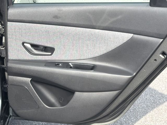 New 2026 Hyundai Elantra Limited image 16