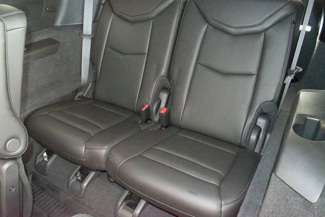 Used 2023 Cadillac XT6 Sport w/ LPO, Floor Liner Package AWD/4WD image 20