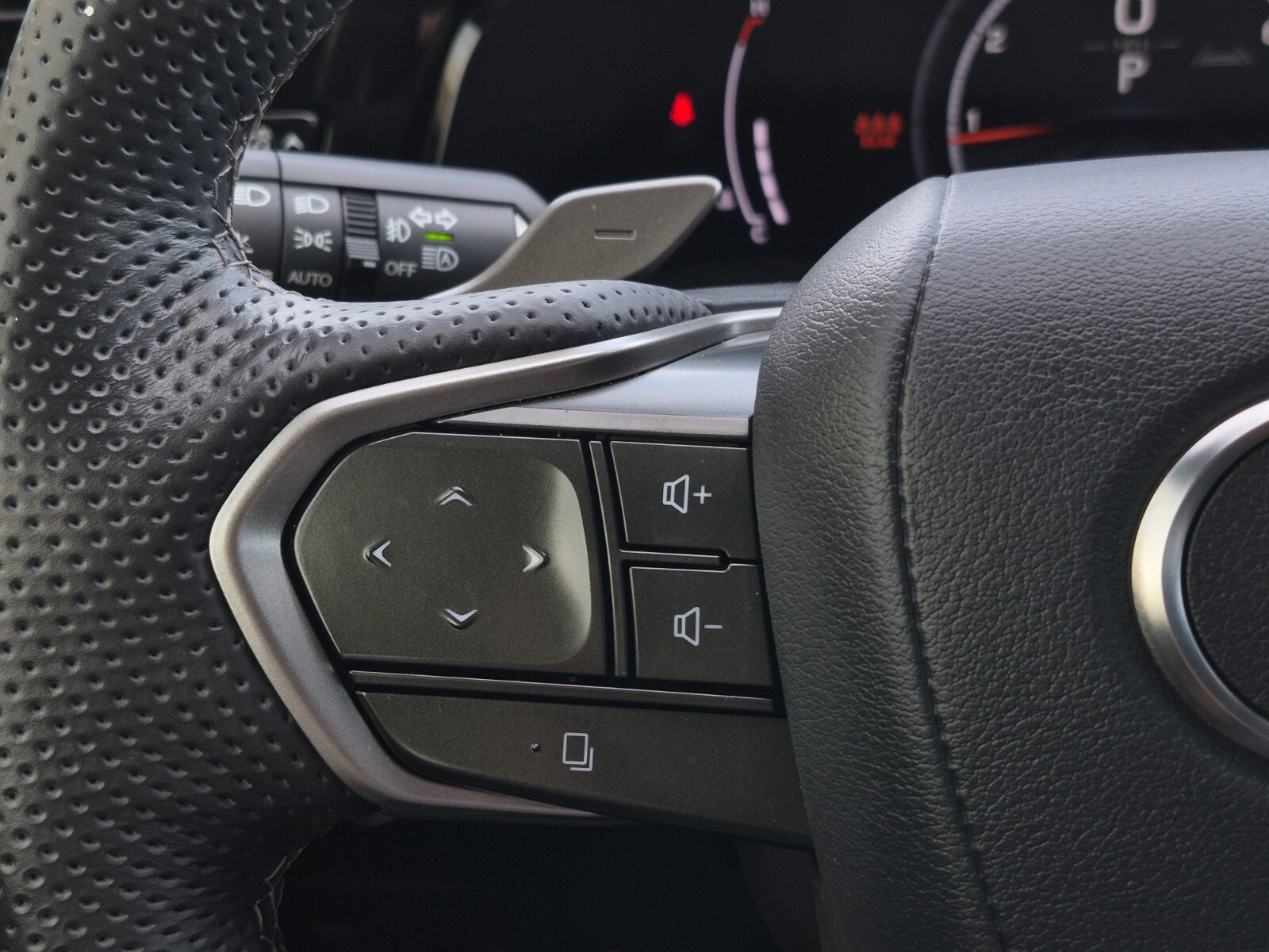 Used 2024 Lexus NX 350 F Sport image 18