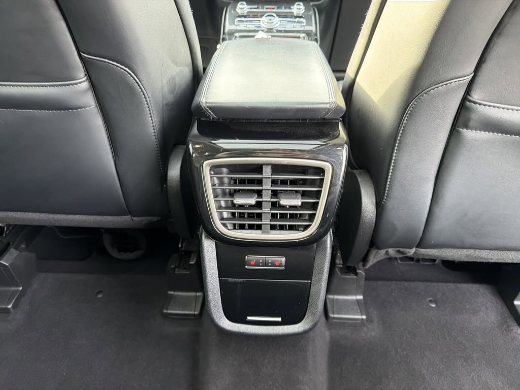 Used 2023 Lincoln Nautilus Reserve image 23