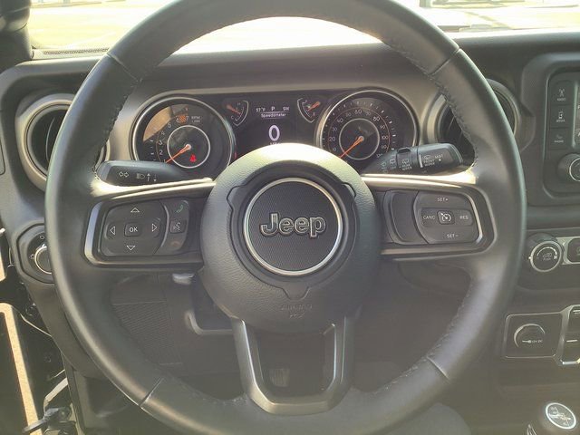 Used 2018 Jeep Wrangler Unlimited Sport S image 11