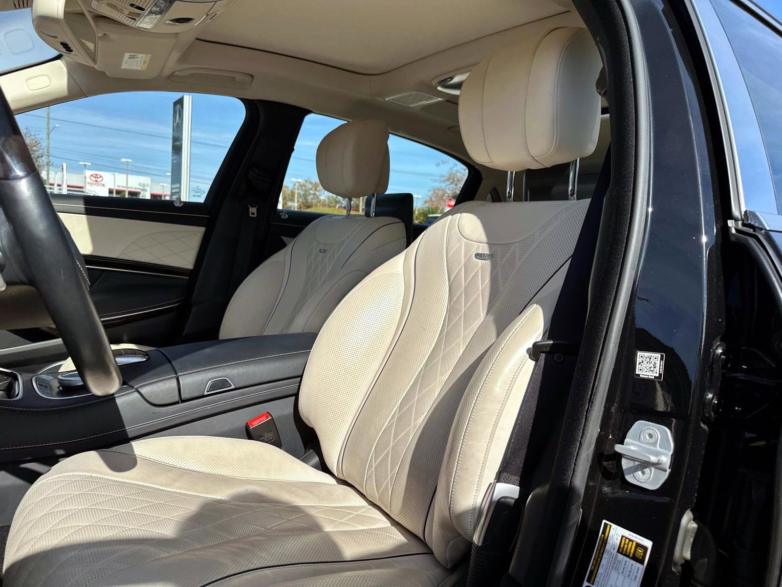 Used 2016 Mercedes-Benz Maybach S 600 image 18