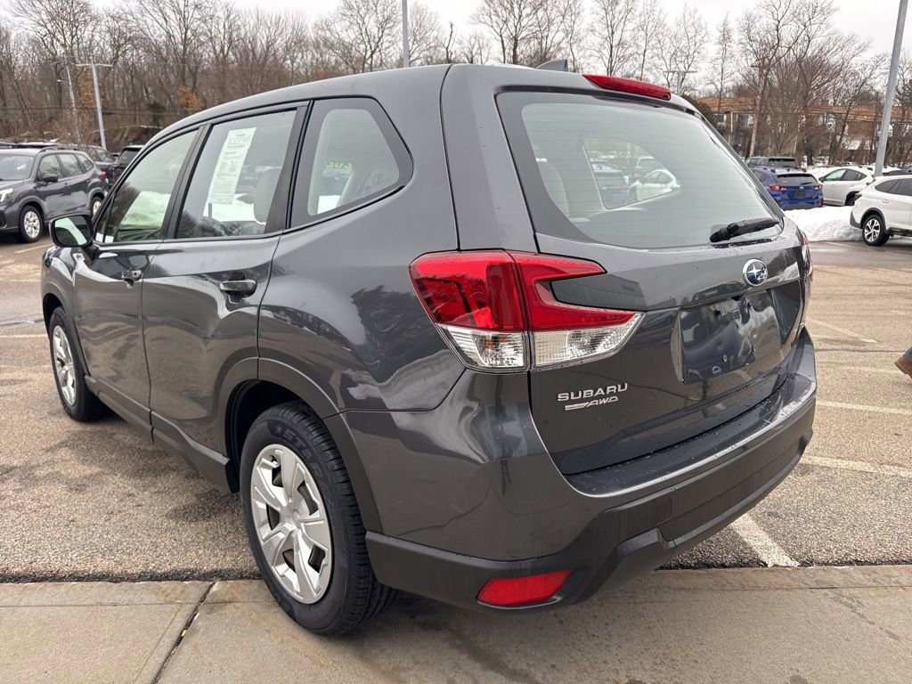 Used 2023 Subaru Forester Base image 4