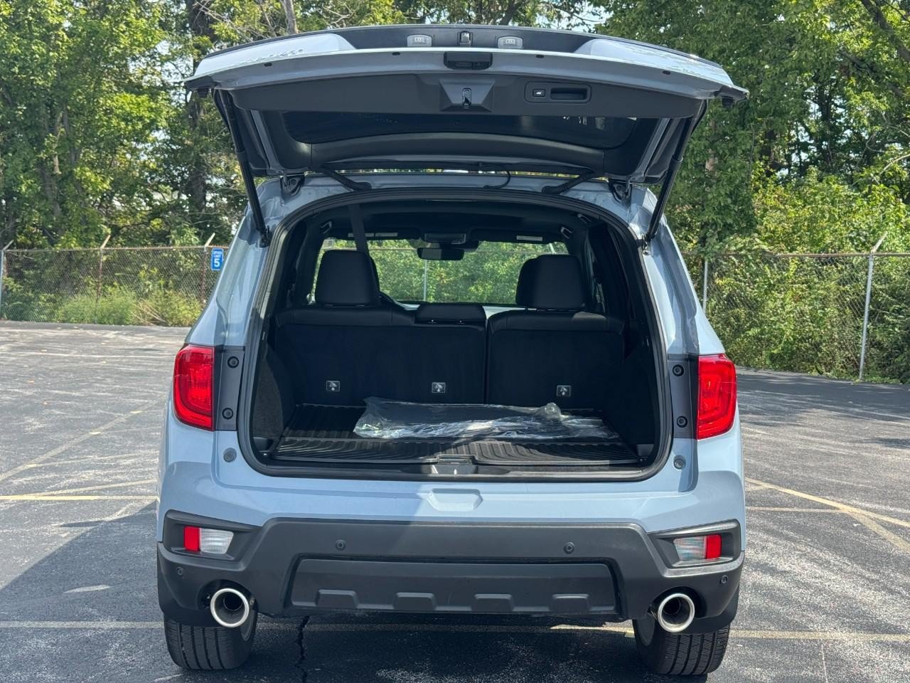 Certified 2024 Honda Passport EX-L image 5