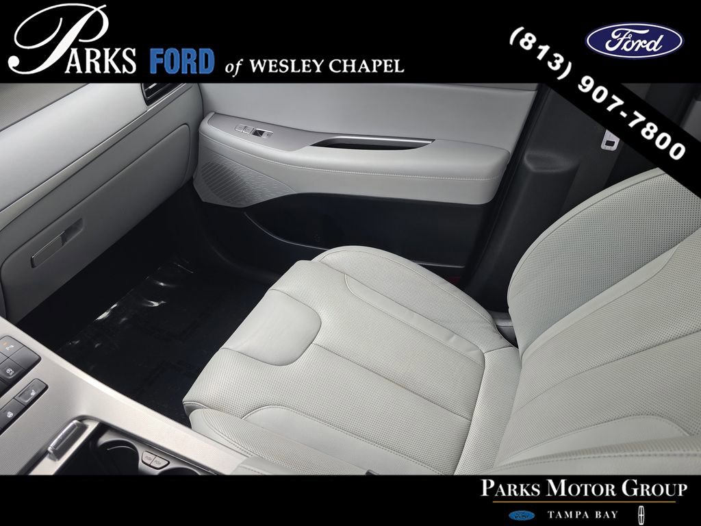 Used 2021 Hyundai Palisade SEL w/ Premium Package FWD image 14